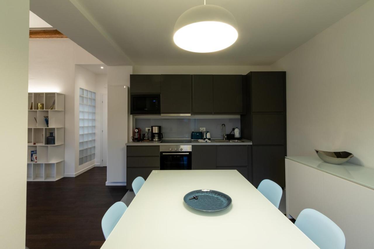 Arela Apartment Верона Екстериор снимка