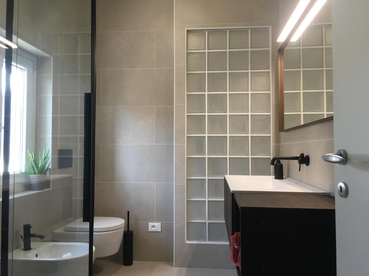Arela Apartment Верона Екстериор снимка